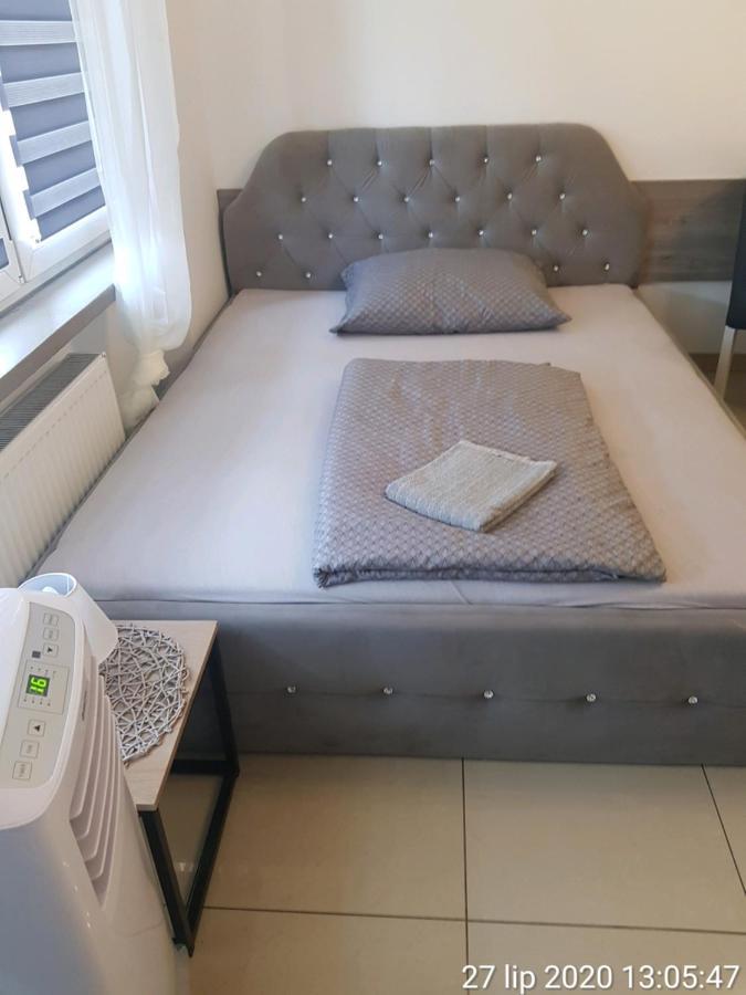 Apartament Rudy 102 Self Check-In 24H Bytom Exterior photo